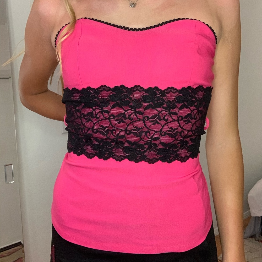 y2k style strapless top